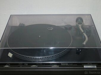Pěkný gramofon Technics SL-B3. - 2