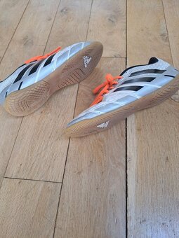 Sálovky Adidas 37 1/3 - 2
