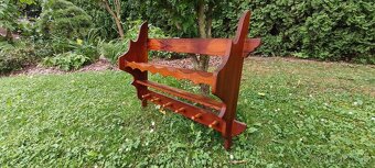 Dřevěná polička s věšákem - 2