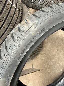 Goodyear 245/40 20 - 2