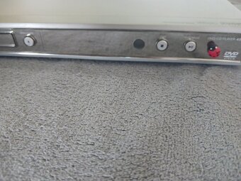 DVD přehrávač MAGNAVOX MD 439/12 - 2