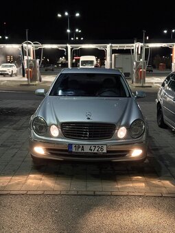 Mercedes-Benz E3.2 - 2