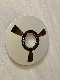 Magnetofonová cívka Bast 26,5 - 2