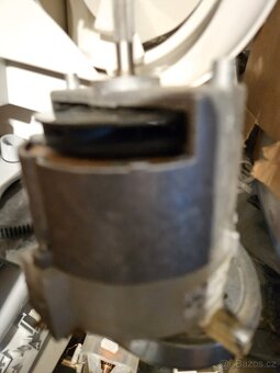 Motor do sekačky Jevíčko - 2