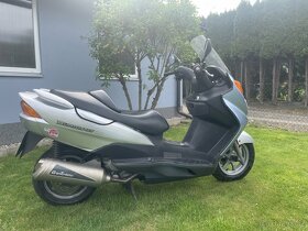 Prodám maxi-skutr Suzuki Burgman 125 - 2