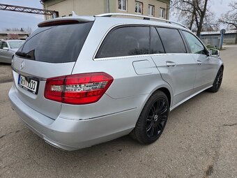 Mercedes Benz E300 V6 CDI Avandgarde 232kW - 2