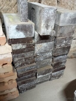 Cihly z akumulačních kamen - 2