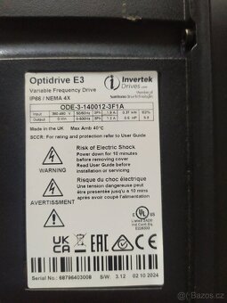 Frekvenční měnič 0,37kw - 2