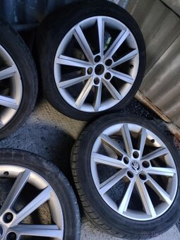 4ks alu disky orig. Škoda 5x112 R17 - 2