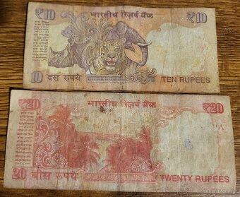 Konvolut bankovek 10 rupees a 20 rupees, India - 2