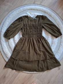 Khaki šaty ONLY - 2