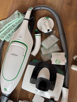 Vysavač VORWERK VK 200 - 2