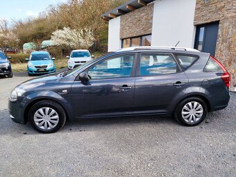 Kia Ceed 1.4i 66kW, r.v. 3/2011, najeto 146.688km - 2