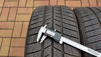 Zimní pneumatiky BARUM 215/45 R16 4x7mm - 2