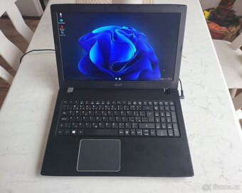 Acer Aspire E15 (E5-575G-31BT) i3 th 7 Gen. SSD 250 GB - 2