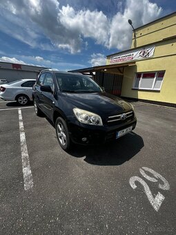 TOYOTA RAV4 - 4x4 Benzín+LPG - 2