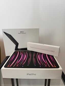 iPad Pro 11" (2022) 128GB Cellular + Magic Keyboard+Pencil - 2