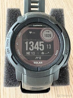 Garmin Instinct 2 SOLAR - velmi zachovalé - 2