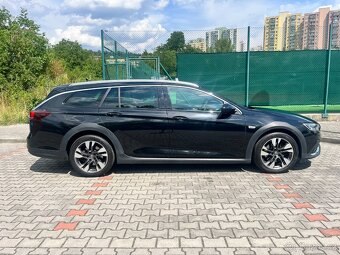 Insignia Country Tourer 2,0 Bi-turbo 210k,4x4,AUT,ČR,DPH,1.M - 2