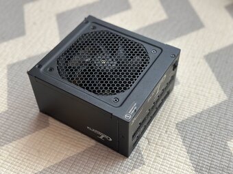 Zdroj 660W ATX Seasonic SS-660XP Platinum - 2