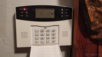 GSM Alarm IGET - 2