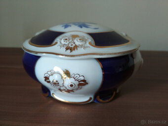 porcelánová dóza, značeno - 2