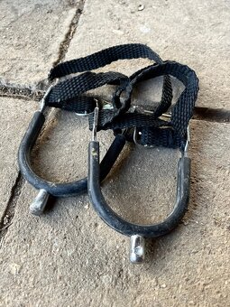 Ostruhy / šporny - 2