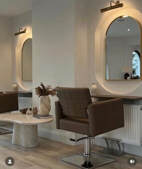 Pronájem kadeřnického křesla - 2