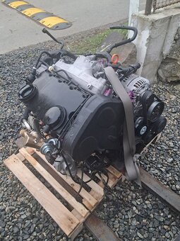 Motor 2,0 tdi 100kw typ BNA audi a4 a6 - 2