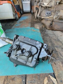 Žuk - motor a převodovka - 2