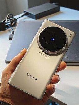 Vivo X100 Ultra úložiště 1TB - 2