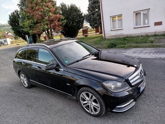 Mercedes C200 CDI Automat Elegant 2011 – 270 000 km - 2