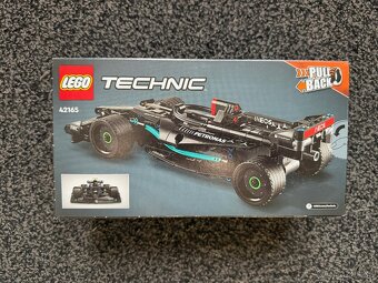 LEGO® Technic 42165 Mercedes-AMG F1 W14 E Performance Pull-B - 2