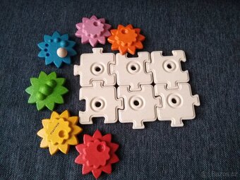 Dřevěná stavebnice Plan Toys Ozubené kolečká - 2