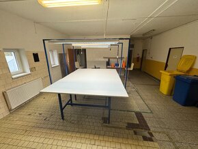 Montážní stůl + světlo, deska lamino - 2
