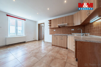 Prodej rodinného domu, 111 m², pozemek 1553 m², Pesvice - 2