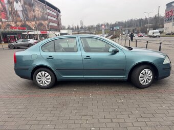 Škoda Octavia - 2