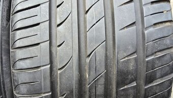 Letní pneu 235/45/18 Hankook - 2