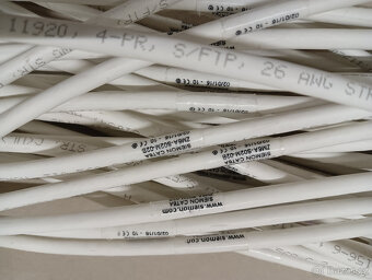 Síťový kabel Siemon CAT6A S/FTP 2m bílý a šedivý (100ks) - 2
