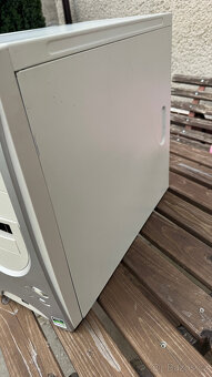 Prodám starší počítačovou skříň (ATX) 006 - 2