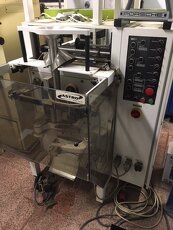 Vertikální balicí stroj MH1 - 2