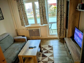 Prodej zrekonstruovaného bytu 2+1 - 2