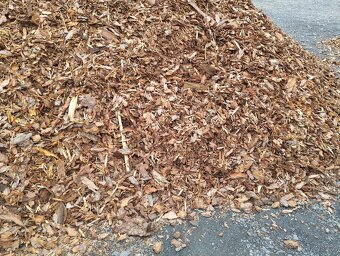 Dřevní zahradní štěpka, mulčovací kůra - 2