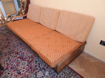 Rozkládací gauč - 2