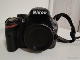 Nikon D5200 - 2