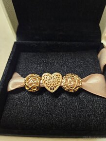 Pandora rose original - 2