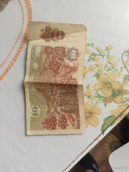 Prodám zachovalou bankovku 10kčs z roku 1986 - 2