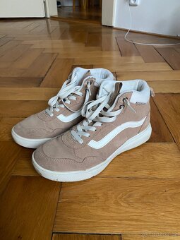 dámské kotníkové zateplené boty Vans - 2