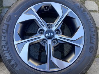 Alu kola KIA X-CEED 16" 5x114,3 ET40 - letní pneu 205/60R16 - 2