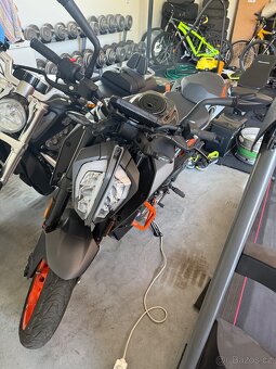 KTM Duke 125ccm - 2
